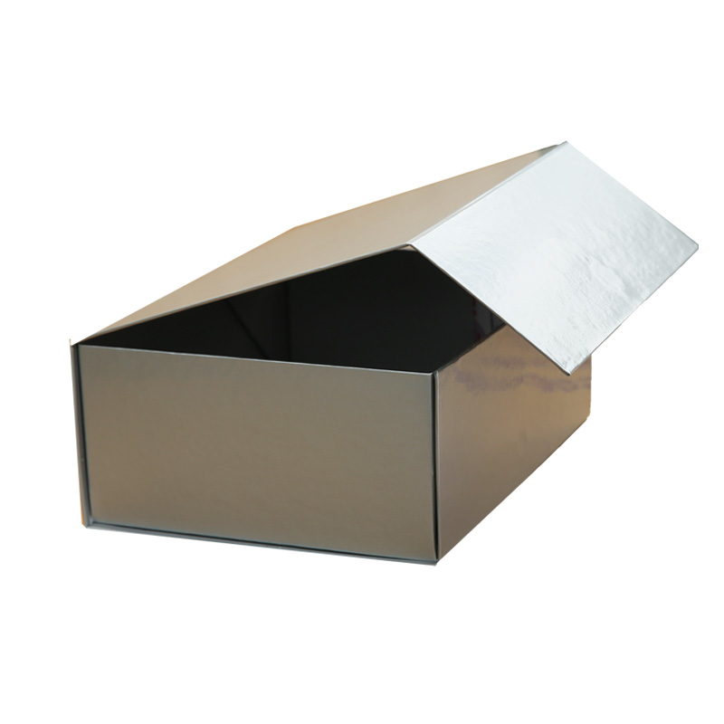 Small Magnetic Gift Box - Image 7